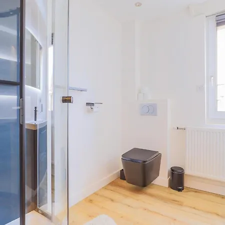 Holiday home 4 Bedroom Awesome In Dunkerque