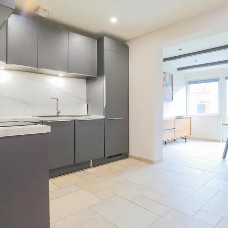 Holiday home 4 Bedroom Awesome In Dunkerque *